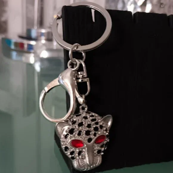 MINT Cheetah Silver Black Enamel Red & Clear Crystals Purse Charm Key Chain**NEW - Picture 5 of 8